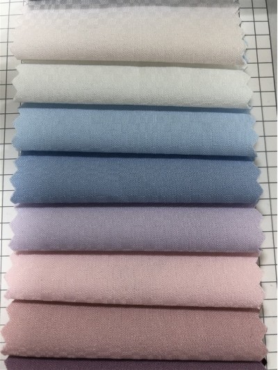 GZ-LY  LY19771 #迷宮格四面彈  成份：95%P 5%SP  幅寬：150cm  克重：130g 正面照